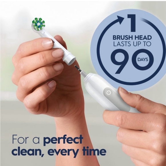 🆕 Oral-B Pro 1000 Electric Rechargeable Toothbrush FACTORY SEALED